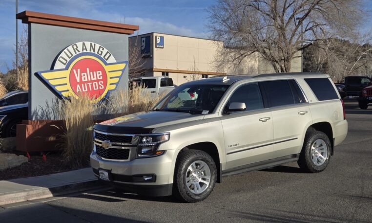 2016 Chevrolet Tahoe LT's photo
